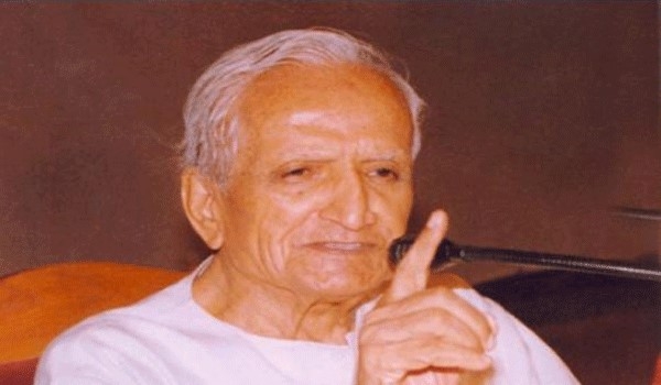 வரலாற்றின் பக்கங்களில் அக்டோபர் 14: தேசியவாத தொழிற்சங்கத் தலைவரும் பாரதிய மஸ்தூர் சங்கத்தின் நிறுவனருமான தத்தோபந்த் தெங்கடியின் நினைவு நாள்