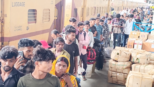 Diwali: Intensive police inspection at Coimbatore railway station!!!