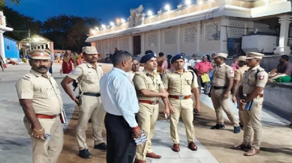 திருச்செந்தூரில் அக் 27ல்  சூரசம்ஹார விழா - பாதுகாப்பு ஏற்பாடுகள் குறித்து டி.ஐ.ஜி., எஸ்.பி. ஆய்வு
