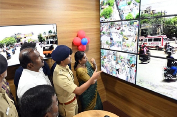 தூத்துக்குடியில் புதிய காவல் கட்டுப்பாட்டு மற்றும் கண்காணிப்பு மையத்தை அமைச்சர் கீதாஜீவன் திறந்து வைத்தார்