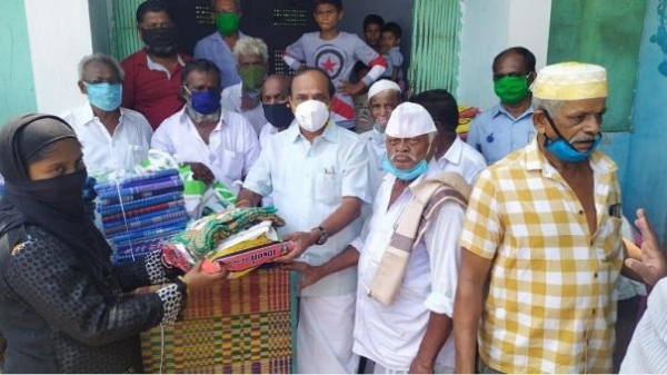 Muslims Diwali Gifts