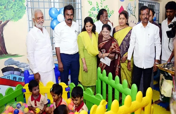 ரூ.34.9 லட்சம் மதிப்பில் உருவான பல்நோக்கு மையக் கட்டிடத்தை அமைச்சர் சேகர்பாபு திறந்து வைத்தார்