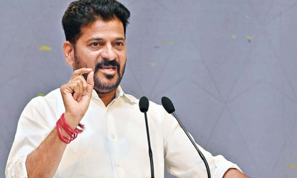 பெற்றோரை கவனிக்காத ஊழியர்களின் சம்பளத்தில் 10% பிடிக்கப்படும் - தெலங்கானா முதல்வர் ரேவந்த் ரெட்டி அறிவிப்பு