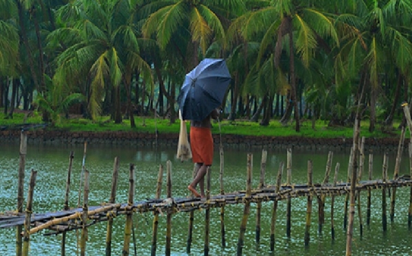 கேரளாவின் 10 மாவட்டங்களுக்கு மஞ்சள் எச்சரிக்கை - இந்திய வானிலை ஆய்வு மையம் அறிவிப்பு