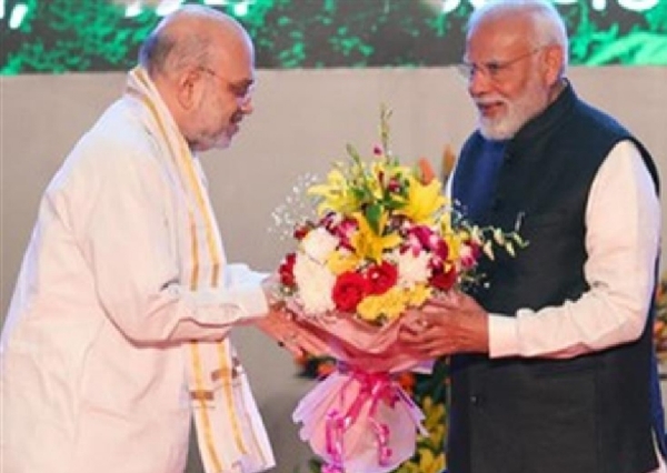 மத்திய அமைச்சர் அமித்ஷாவுக்கு பிரதமர் மோடி பிறந்த நாள் வாழ்த்து