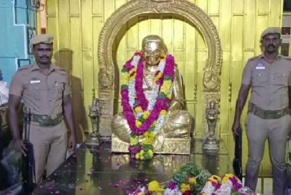 அக். 28 முதல் 30ம் தேதி வரை முத்துராமலிங்கத் தேவரின் 63வது குருபூஜை விழா - போலீசார் தீவிர பாதுகாப்பு அக். 28 முதல் 30ம் தேதி வரை முத்துராமலிங்கத் தேவரின் 63வது குருபூஜை விழா - போலீசார் தீவிர பாதுகாப்பு