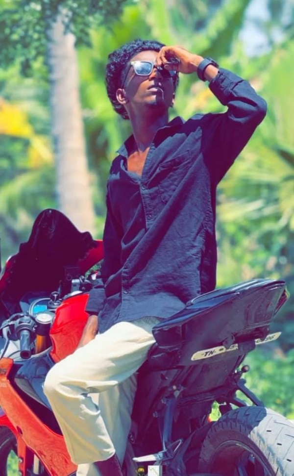 A car that came in for a water wash was taken by friends who were drunk to celebrate a birthday — the car crashed into a tree, killing five people in Coimbatore