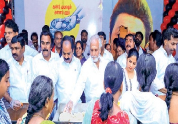 மக்கள் முதல்வரின் மனிதநேய விழா 2025 - அமைச்சர்கள் மெய்யநாதன்,சேகர்பாபு பங்கேற்பு