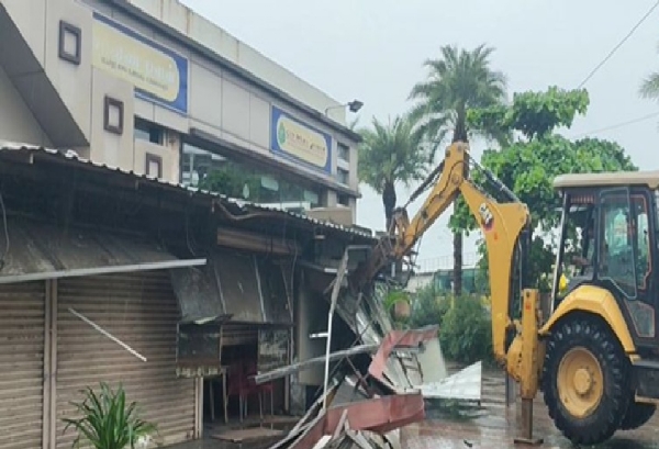 சென்னை ஆலந்தூரில் ரூ.300 கோடி மதிப்புள்ள 15 கிரவுண்டு அரசு நிலம் மீட்பு