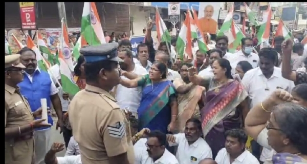 He went to pay his respects by garlanding the statue of Gandhi located in the Coimbatore Corporation main office premises. He went to pay his respects by garlanding the statue of Gandhi located in the Coimbatore Corporation main office premises.