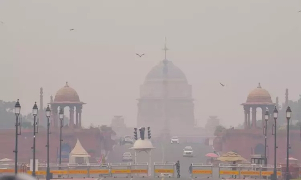 டெல்லியில் காற்று மாசுபாட்டைக் கட்டுப்படுத்த செயற்கை மழை சோதனை முன்னெடுப்பு டெல்லியில் காற்று மாசுபாட்டைக் கட்டுப்படுத்த செயற்கை மழை சோதனை முன்னெடுப்பு