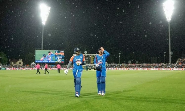இந்தியா- ஆஸ்திரேலியா இடையிலான முதல் டி20 போட்டி மழையால் ரத்து இந்தியா- ஆஸ்திரேலியா இடையிலான முதல் டி20 போட்டி மழையால் ரத்து