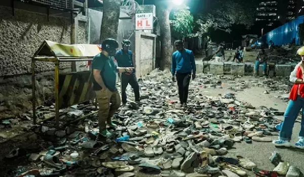 கரூர் கூட்ட நெரிசல் வழக்கு - மீண்டும் சிபிஐ அதிகாரிகள் விசாரணை கரூர் கூட்ட நெரிசல் வழக்கு - மீண்டும் சிபிஐ அதிகாரிகள் விசாரணை