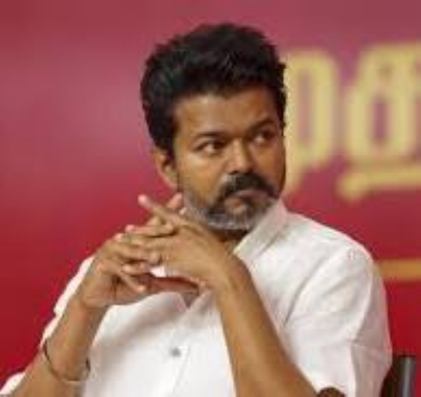 நவம்பர் 5-ல் தமிழக வெற்றிக் கழகத்தின் சிறப்புப் பொதுக்குழுக் கூட்டம் - விஜய் அறிவிப்பு