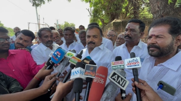 மாணித்தாகூர் மாணித்தாகூர்