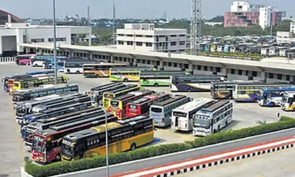 இன்று முதல் தமிழ்நாடு, கேரளா, கர்நாடகா மற்றும் புதுச்சேரி இடையே ஆம்னி பஸ்கள் ஓடாது - உரிமையாளர்கள் சங்கம் அறிவிப்பு இன்று முதல் தமிழ்நாடு, கேரளா, கர்நாடகா மற்றும் புதுச்சேரி இடையே ஆம்னி பஸ்கள் ஓடாது - உரிமையாளர்கள் சங்கம் அறிவிப்பு