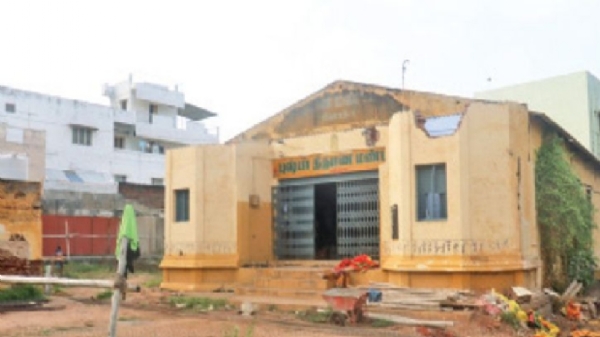 ஈரோடு மாவட்டத்தில் ரூ.1.46 கோடியில் கோயில் மண்டபம் சீரமைப்பு பணிகள் தீவிரம் - இந்து சமய அறநிலையத்துறை தகவல் ஈரோடு மாவட்டத்தில் ரூ.1.46 கோடியில் கோயில் மண்டபம் சீரமைப்பு பணிகள் தீவிரம் - இந்து சமய அறநிலையத்துறை தகவல்