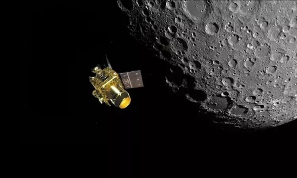 நிலவில் நீர் இருப்பு, அடர்த்தி, துளைத்தன்மை உள்ளிட்டவற்றை ஆய்வு செய்யும் தரவுகளை அனுப்பிய சந்திரயான்-2 ஆர்பிட்டர்