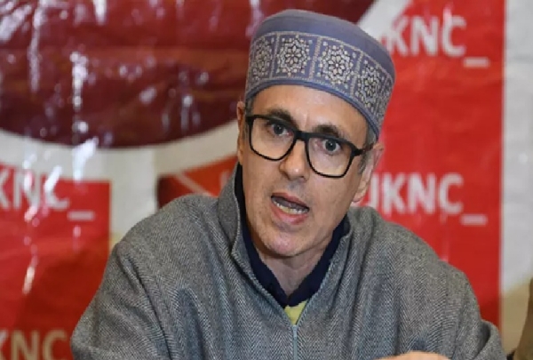 பாஜகவுடன் கூட்டணி அமைக்க பேரம் பேசியதாகக் குற்றச்சாட்டு - ஜம்மு காஷ்மீர் முதல்வர் உமர் அப்துல்லா மறுப்பு பாஜகவுடன் கூட்டணி அமைக்க பேரம் பேசியதாகக் குற்றச்சாட்டு - ஜம்மு காஷ்மீர் முதல்வர் உமர் அப்துல்லா மறுப்பு