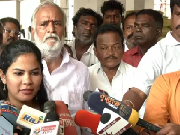 தூய்மைப் பணியாளர்களுக்கு இலவச உணவு வழங்கும் திட்டத்தை வரும் 15ம் தேதி முதல்வர் மு.க.ஸ்டாலின் தொடங்கி வைக்கிறார் - மேயர் பிரியா தகவல் தூய்மைப் பணியாளர்களுக்கு இலவச உணவு வழங்கும் திட்டத்தை வரும் 15ம் தேதி முதல்வர் மு.க.ஸ்டாலின் தொடங்கி வைக்கிறார் - மேயர் பிரியா தகவல்