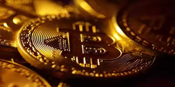 சீனாவில் 50,000 கோடி ரூபாய்க்கு மேல் ஏமாற்றி விட்டு போலி பாஸ்போர்ட் மூலம் லண்டனில் தஞ்சம் புகுந்த கிரிப்டோ கரன்சி மோசடி பெண்மணிக்கு விரைவில் தண்டனை அறிவிப்பு!