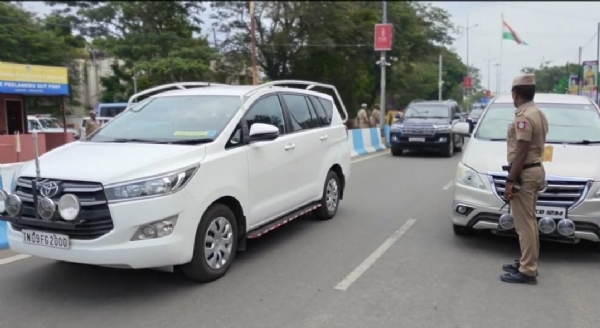 In connection with the Prime Minister’s visit to Coimbatore, police conducted a security drill and a convoy trial run. In connection with the Prime Minister’s visit to Coimbatore, police conducted a security drill and a convoy trial run.