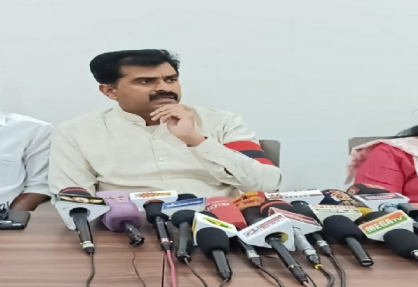 கட்சி பெயரைக் கூட இன்னொரு கட்சி பெயரை களவாடி வைத்துள்ளார்கள் - துரைவைகோ எம்.பி பேட்டி