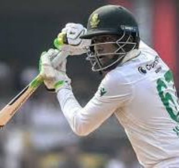 இந்தியாவிற்கு எதிரான 2-வது டெஸ்ட் - தென் ஆப்பிரிக்க அணி முதல் இன்னிங்சில் 489 ரன்கள் குவித்தது இந்தியாவிற்கு எதிரான 2-வது டெஸ்ட் - தென் ஆப்பிரிக்க அணி முதல் இன்னிங்சில் 489 ரன்கள் குவித்தது