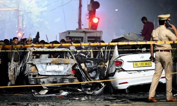 டெல்லி கார் வெடிப்பு சம்பவத்தில் பயங்கரவாதிகள் தங்களுக்குள் செய்திகளை பரிமாற்றம் செய்ய ‘டெலிகிராம்’ மற்றும் ‘மாஸ்டோன்’ செயலியை பயன்படுத்தியது கண்டுபிடிப்பு