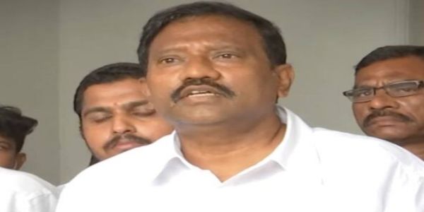 400 தூய்மை பணியாளர்களின் பெயரை பயன்படுத்தி அம்பத்தூர் மண்டலத்தில் மாதம் ஒரு கோடி ரூபாய் ஊழல்-  கராத்தே தியாகராஜன் குற்றச்சாட்டு