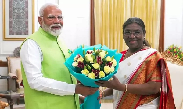 இன்று நாடாளுமன்றத்தில் இந்திய அரசியலமைப்பு தின கொண்டாட்டம் - ஜனாதிபதி, பிரதமர் பங்கேற்பு