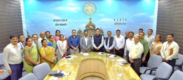 டெல்லி போக்குவரத்துக் கழக மேலாண்மை இயக்குநர் மற்றும் அதிகாரிகள் சந்திப்பு டெல்லி போக்குவரத்துக் கழக மேலாண்மை இயக்குநர் மற்றும் அதிகாரிகள் சந்திப்பு