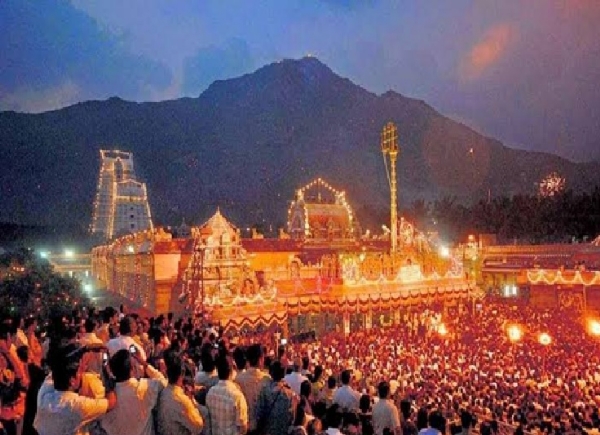 கார்த்திகை தீபத்திருவிழாவில் பொதுமக்கள் பாதுகாப்பை உறுதி செய்ய அனைத்து நடவடிக்கைகளும் மேற்கொள்ளப்பட்டுள்ளன திருவண்ணாமலை மாவட்ட நிர்வாகம் நீதிமன்றத்தில் உறுதி