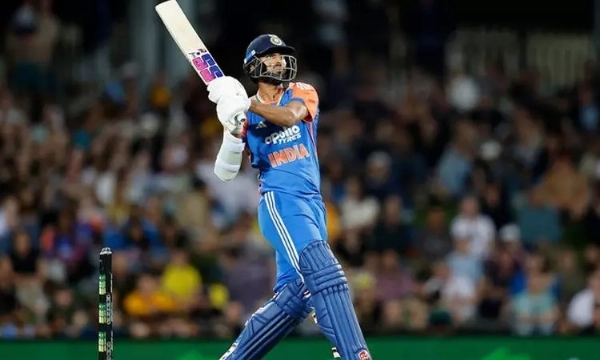 5 போட்டிகள் கொண்ட டி20 தொடரில் 1-1 என்ற கணக்கில் ஆஸ்திரேலியாவை வீழ்த்தி  இந்தியா அசத்தல்