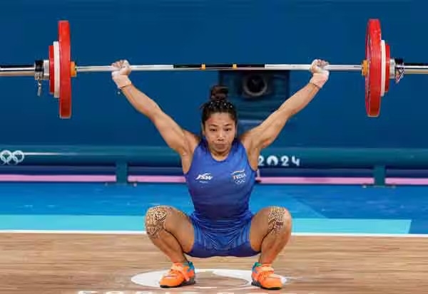 2028ல் லாஸ் ஏஞ்சல்ஸில் நடைபெற உள்ள 53 கிலோ பிரிவு பளுதுாக்கும் போட்டியில் பங்குபெற தயாராகும் மீராபாய் சானு 2028ல் லாஸ் ஏஞ்சல்ஸில் நடைபெற உள்ள 53 கிலோ பிரிவு பளுதுாக்கும் போட்டியில் பங்குபெற தயாராகும் மீராபாய் சானு