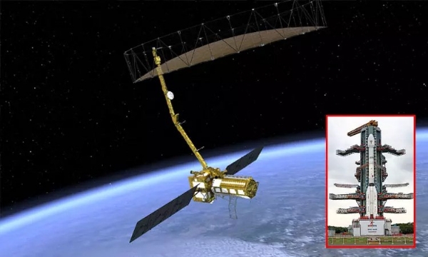 நாளை நிசார் செயற்கைக்கோள் செயல்பாட்டுக்கு வருவது பற்றி அறிவிப்பு வெளியாகும் என இஸ்ரோ தலைவர் தகவல் நாளை நிசார் செயற்கைக்கோள் செயல்பாட்டுக்கு வருவது பற்றி அறிவிப்பு வெளியாகும் என இஸ்ரோ தலைவர் தகவல்