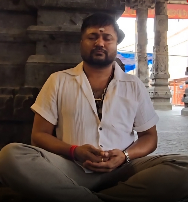 Actor Bobby Simha Actor Bobby Simha