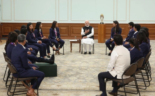 பெண்கள் கிரிக்கெட் அணியுடன் உரையாடுவது மகிழ்ச்சியாக இருந்தது - பிரதமர் மோடி பெருமிதம் பெண்கள் கிரிக்கெட் அணியுடன் உரையாடுவது மகிழ்ச்சியாக இருந்தது - பிரதமர் மோடி பெருமிதம்