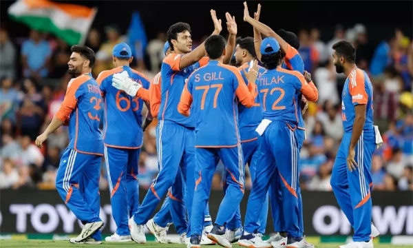 5 போட்டிகள் கொண்ட டி20 தொடரின் 4-வது ஆட்டத்தில் ஆஸ்திரேலியாவை வீழ்த்தி முன்னிலை பெற்ற இந்தியா 5 போட்டிகள் கொண்ட டி20 தொடரின் 4-வது ஆட்டத்தில் ஆஸ்திரேலியாவை வீழ்த்தி முன்னிலை பெற்ற இந்தியா