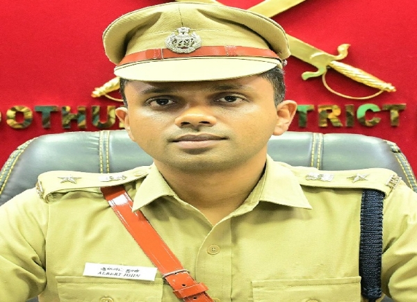 திருச்செந்தூர் கோயில் கடற்கரையில் பக்தர்கள் தங்குவது தொடர்பாக காவல்துறை விளக்கம் திருச்செந்தூர் கோயில் கடற்கரையில் பக்தர்கள் தங்குவது தொடர்பாக காவல்துறை விளக்கம்