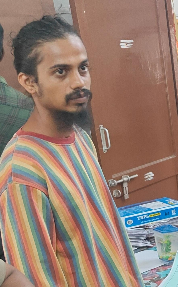 A young man under the influence of cannabis was arrested in Coimbatore for brutally killing two young stray puppies by hitting them with stones. A young man under the influence of cannabis was arrested in Coimbatore for brutally killing two young stray puppies by hitting them with stones.