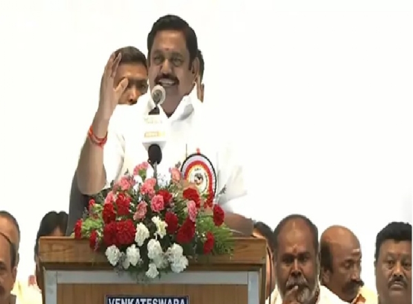 அதிமுக கூட்டணி 210 இடங்களில் வெல்லும் - எடப்பாடி பழனிசாமி அதிமுக கூட்டணி 210 இடங்களில் வெல்லும் - எடப்பாடி பழனிசாமி