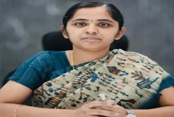 தூத்துக்குடியில் பாதாள சாக்கடை குழாய் அடைப்பு குறித்த புகார்களுக்கு தொலைபேசி எண் வெளியீடு - மாநகராட்சி ஆணையர் அறிவிப்பு தூத்துக்குடியில் பாதாள சாக்கடை குழாய் அடைப்பு குறித்த புகார்களுக்கு தொலைபேசி எண் வெளியீடு - மாநகராட்சி ஆணையர் அறிவிப்பு