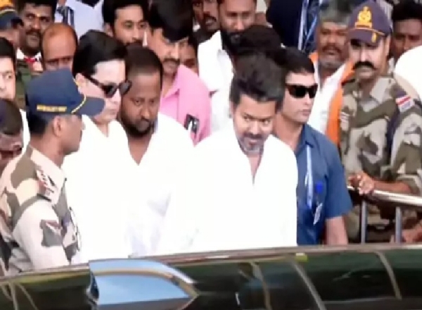 தவெக தலைவர் விஜய் கோவை வருகை தவெக தலைவர் விஜய் கோவை வருகை