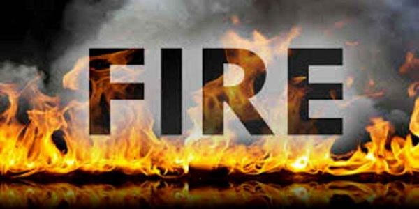 தெலங்கானா ஷங்கர்பள்ளியில் ரயில் பெட்டியில் தீ – தவிர்க்கப்பட்ட பெரும் விபத்து