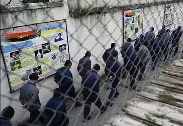 உக்ரைன்-ரஷ்யா போரில் ரஷ்ய படையில் இணைந்து பணியாற்றிய இந்தியர்கள் 26 பேர் பலி  - மத்திய வெளியுறவுத்துறை இணை அமைச்சர்