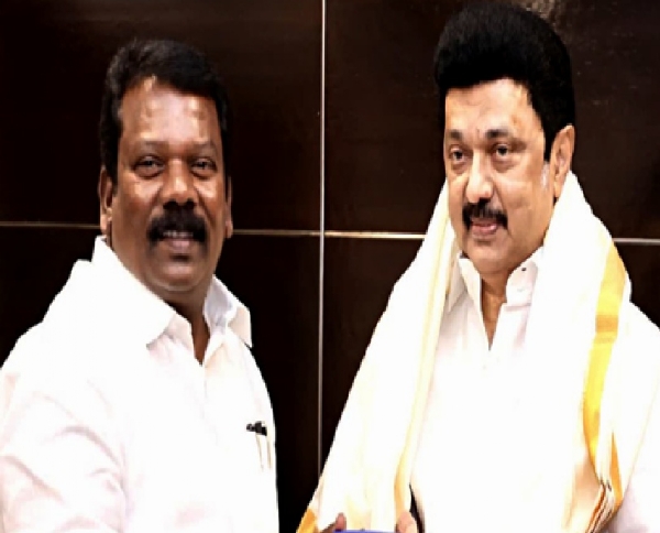 தொகுதி பங்கீடு குறித்து முதல்வர் ஸ்டாலினுடன் காங்கிரஸின் 5 பேர் கொண்ட குழு நாளை சந்திப்பு தொகுதி பங்கீடு குறித்து முதல்வர் ஸ்டாலினுடன் காங்கிரஸின் 5 பேர் கொண்ட குழு நாளை சந்திப்பு