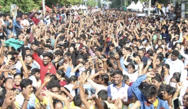 ஹாப்பி ஸ்ட்ரீட்