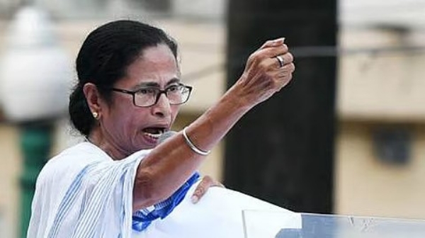 மேற்கு வங்க கர்மஸ்ரீ வேலைவாய்ப்புத் திட்டம் மகாத்மா காந்தி கர்மஸ்ரீ எனப் பெயர் மாற்றம் - முதல்வர் மமதா பானர்ஜி அறிவிப்பு