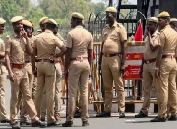 இன்று நள்ளிரவில் தொடங்கும் கிறிஸ்துமஸ் கொண்டாட்டங்கள் - சென்னை தேவாலயங்களில் கூடுதல் பாதுகாப்பு